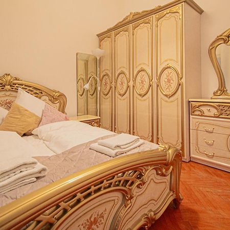 The Grand Royal 3Bdr Heart Of Old Town Apartment Prague Exterior photo